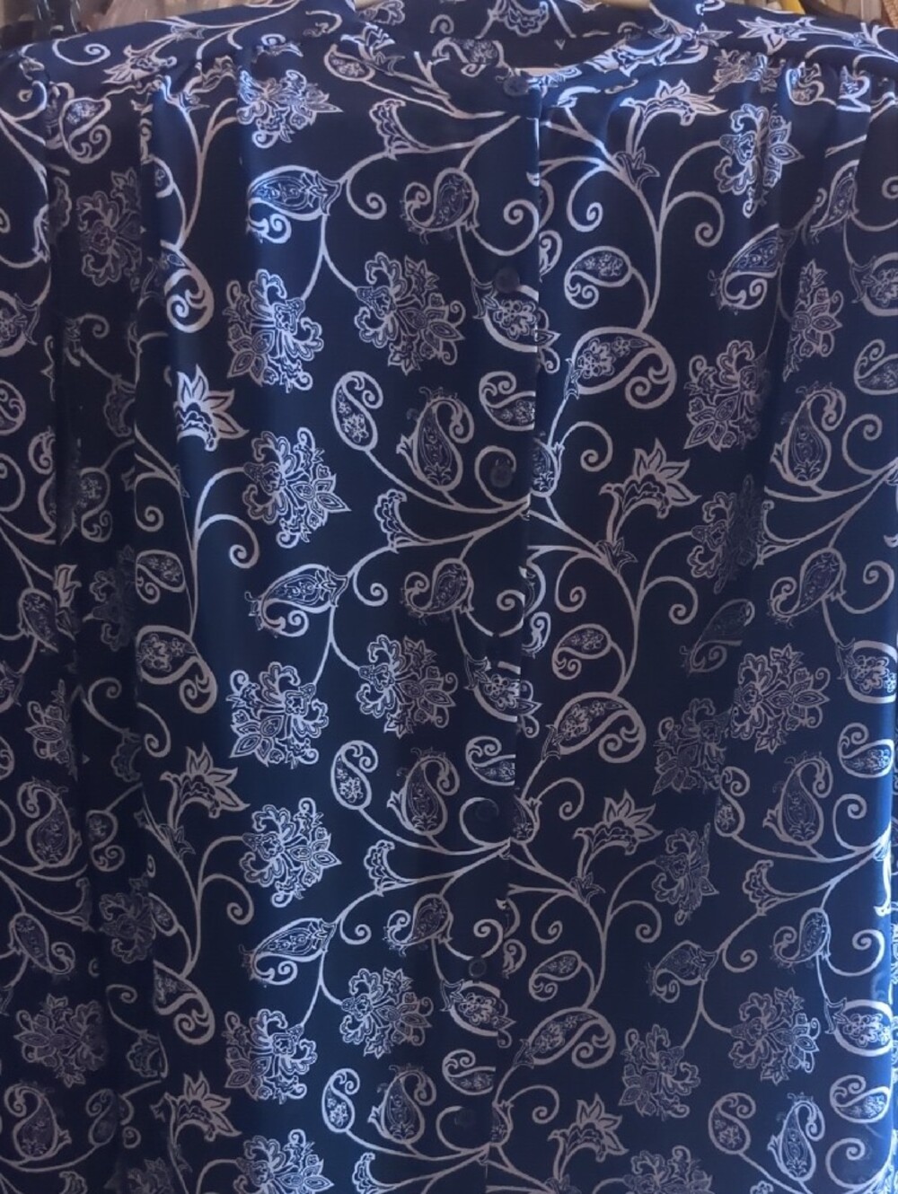 ×Time and Tru Cobalt Long Sleeve Blouse